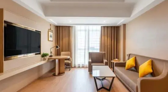 Люкс Business Vienna san hao Hotel (Shantou High-speed Railway Station)
