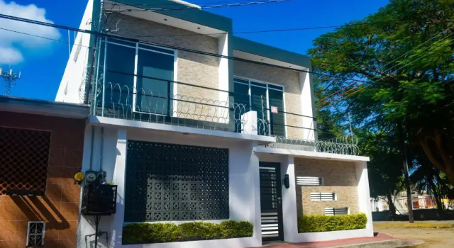 Casa paloma cerca de centro comercial y AirPort, Rezervovat Hotel Chetumal 