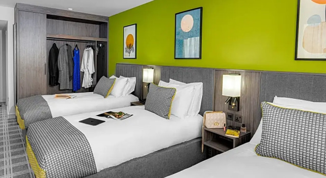 Трёхместный номер Standard Plaza Hotel Tallaght