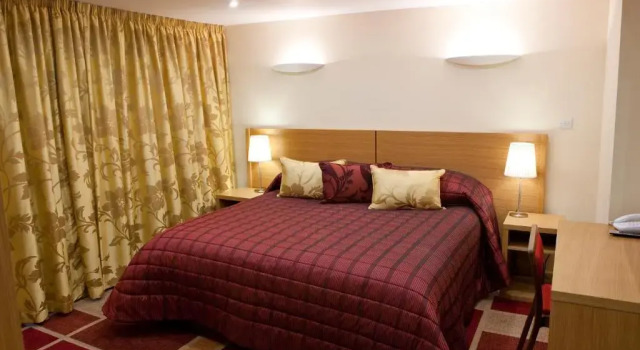 Полулюкс Malvina House Hotel