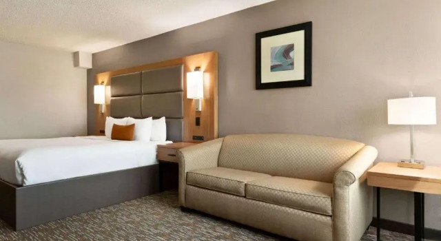 Одноместный номер Deluxe Wingate by Wyndham Cincinnati Blue Ash
