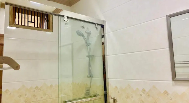 Endhaa, Divers Home, Book Hotel Fuvahmulah Gnaviyani Atoll