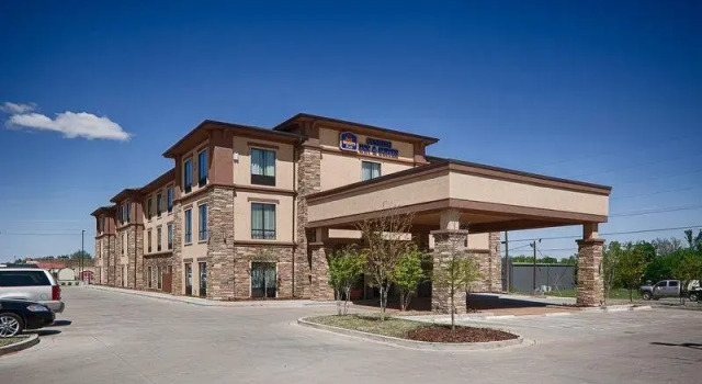 Люкс Economy Best Western Plus Cushing Inn & Suites
