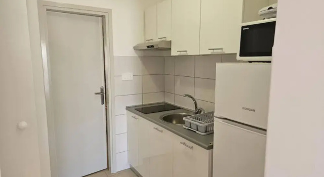 Апартаменты Cozy Studio Apartment in Grebastica