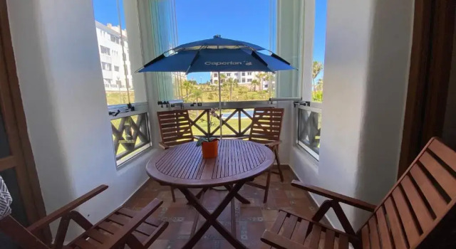 Cabo Negro - Lilac'S Garden - Piscine - Jardin - Parking, Rezerwuj Dom wakacyjny Hotele w Tanger-Tetouan z parkingiem, Parking