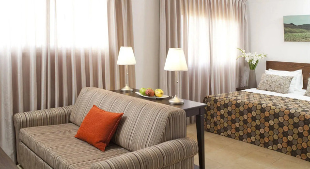 Ramon Suites Hotel