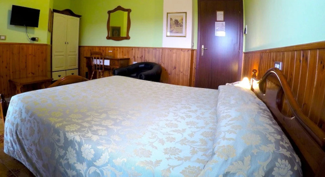 Двухместный номер Economy Tourist Hotel