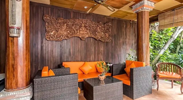 ZEN Rooms Seminyak Taman Petitenget, Забронировать Отель Кута Бадунг, рядом с Vihara Dharmayana Buddhist Temple