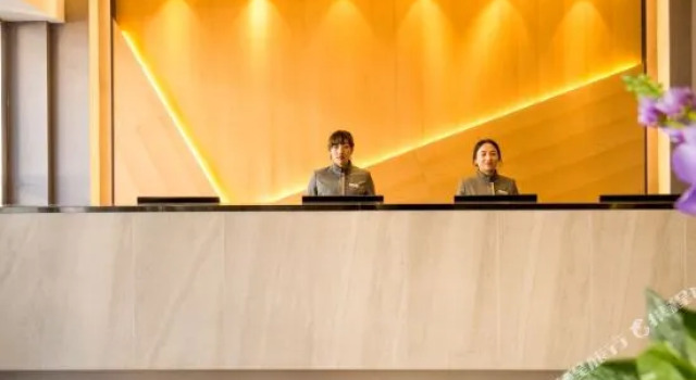 Homeinn Selected Hotel (Lhasa Barkhor Street Jokhang Temple)