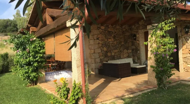 Villa Dante, Book Villa Sommerhuse i Costa Rei, Hytte
