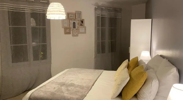 Cosy By DREAM APARTMENTS