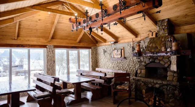Sadyba Lileya, Book Hotel Verkhovyna Ivano-Frankivsk