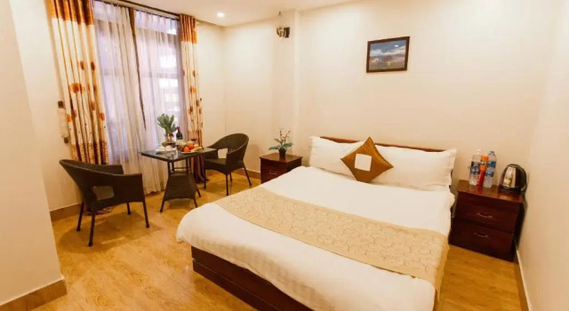 Двухместный номер Standard с балконом Sapa Mountain City Hotel