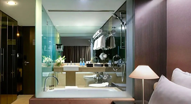 Номер Superior с видом на город Pullman Jakarta Indonesia