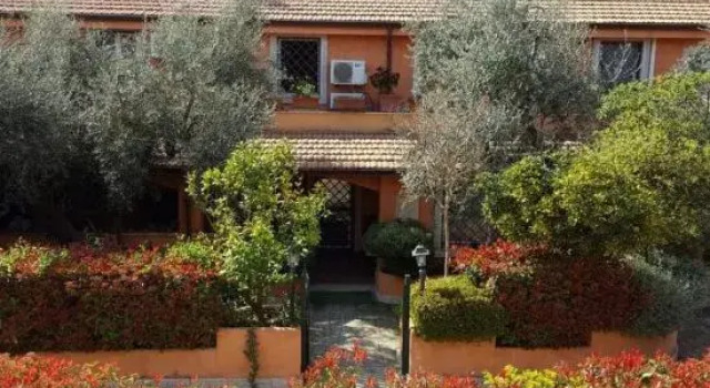 B&B Country Lemon, Rezervovat Penzión se snídaní Hotely v Lazio s parkováním, Parkování