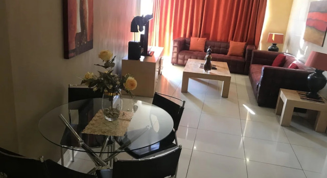 Апартаменты Classic с 2 комнатами с балконом и с видом на город First Divine Suites - Hydro Park