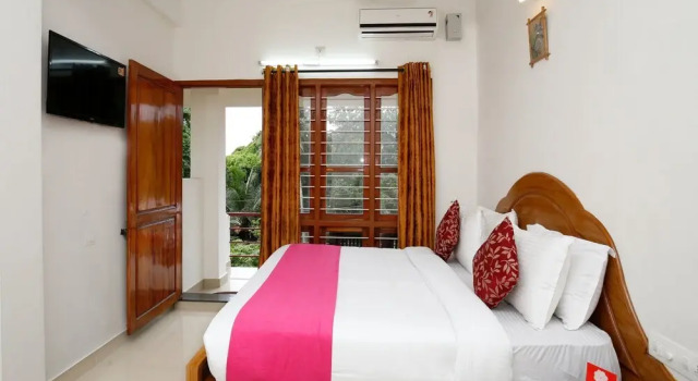 OYO 10049 Hotel Ocean Bay