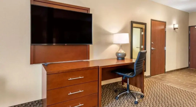Люкс Comfort Suites Broomfield-Boulder-Interlocken