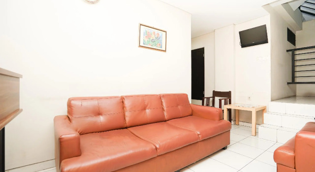 OYO 748 Comfitel Tenggilis, Rezervovat Hotel Hotely v centru Tenggilis Mejoyo, hotely v centru Tenggilis Mejoyo