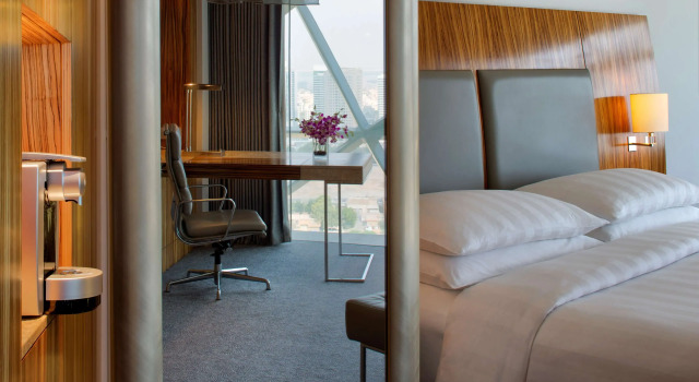 Andaz Capital Gate Abu Dhabi, By Hyatt, 预订 酒店 Al Maqţa‘ 阿布扎比