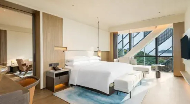 Люкс Zhuhai Dong'ao Island Marriott Resort Hotel