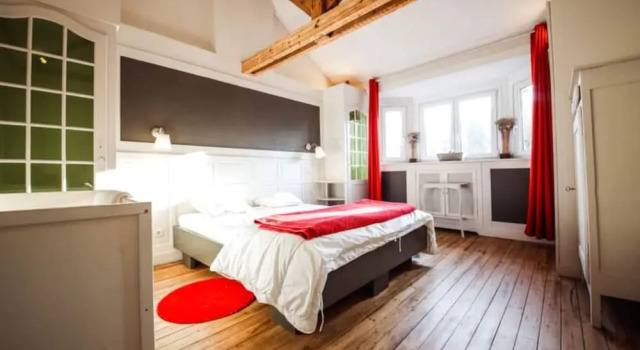 Коттедж Modern Holiday Home in Hastiere With Sauna