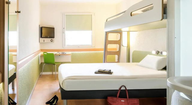 ibis budget Givet