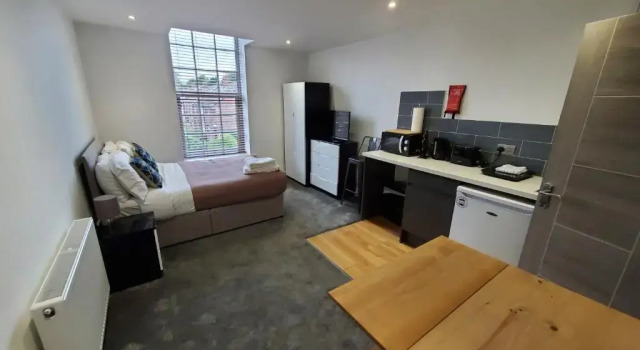 Студия Deluxe The Ashcroft Studios & Apartments with Free Parking
