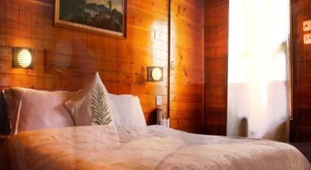 Rhododendron Dell Exoctic Resort - Darjeeling, Забронировать Курортный отель Отели Дарджилинг 3 звезды, рядом с Храм Махакал Мандир, 3*