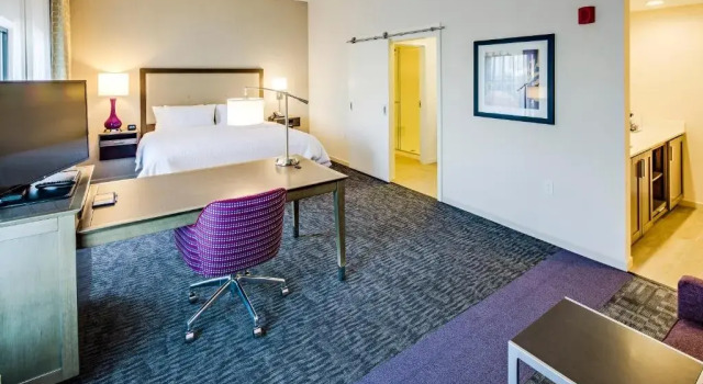 Люкс Hampton Inn Suites Ashland, Ohio