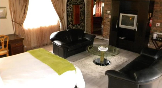 Ruimsig Golf View Manor and Conference Centre