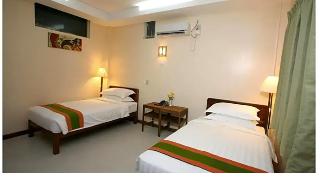 Двухместный номер Superior Hotel June Business Bed Breakfast