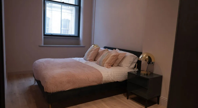 Luxury Stunning 2bed Apt City Centre, Забронировать Отель Отели Манчестера с парковкой, рядом с Район Гей-виллидж в Манчестере, Парковка