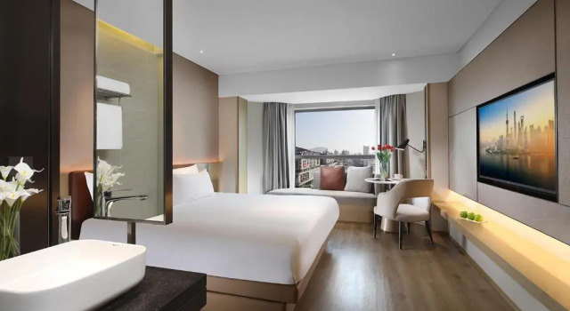 Двухместный номер Standard Holiday Inn Shanghai Huaxia by IHG