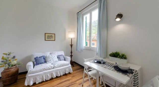 ALTIDO Lovely Apt for 2, with Terrace and Lovely View