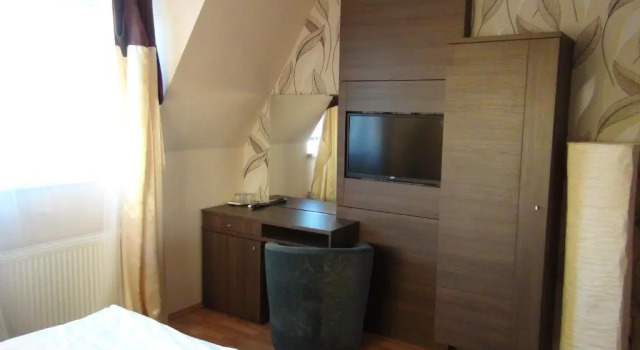 Penzion Vila Aria, Rezerwuj Hotel Nitra Nitriansky kraj