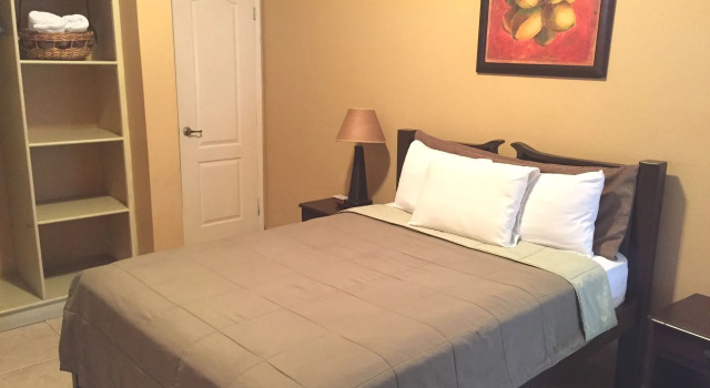 Hotel Casa de España La Ceiba, Prenota Hotel Hotel 3 stelle a Atlantis, 3*