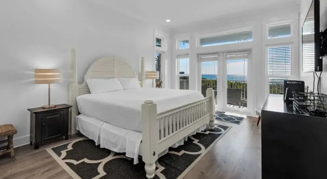 Luxury 4-bedroom Vacation Home With Unparalleled Gulf Views