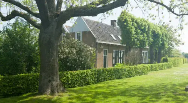 Beneden Sas, Book Hotel Noordgouwe 