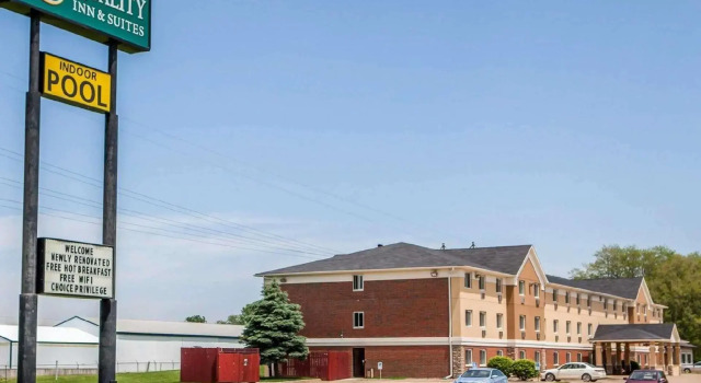 Номер Standard Quality Inn & Suites Davenport near I-80