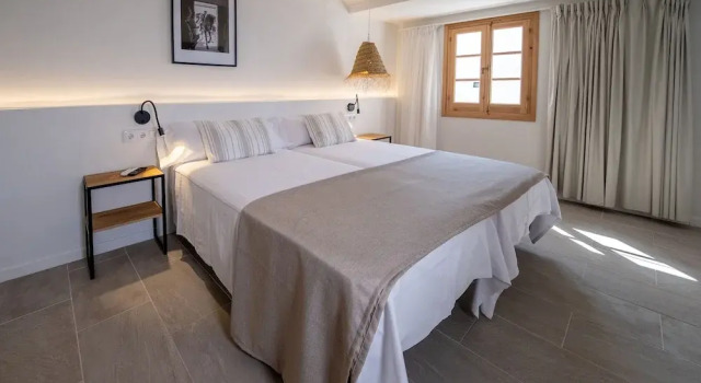 Standard Família quarto Hotel Tres Tocs