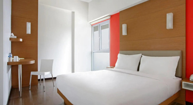 Camera Standard Amaris Hotel Embong Malang - Surabaya