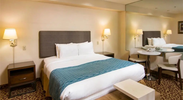 Двухместный номер Standard Best Western Plus Laguna Brisas Spa Hotel
