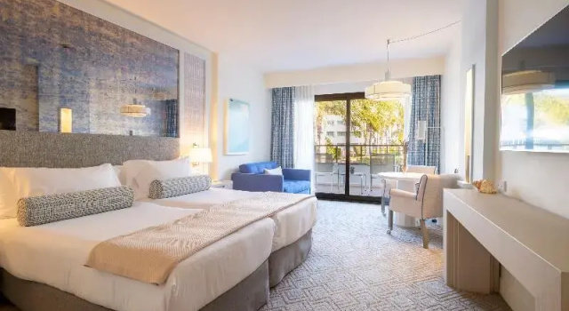 Двухместный номер Superior Eurostars Sitges
