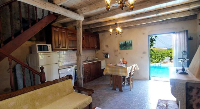 1 Bedroom Luxury Villa with sea view Villa Sofas