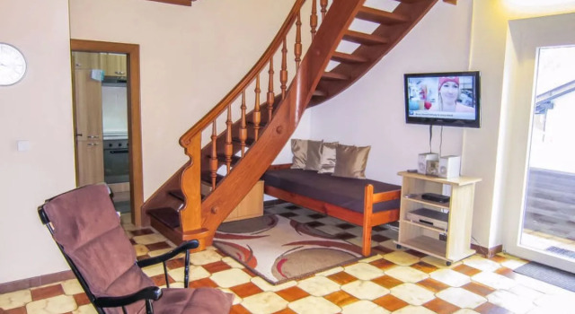 House Stefanie Starfach