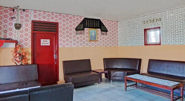 OYO 92579 Hotel Mutiara, Rezerwuj Hotel Pematang Siantar Sumatra