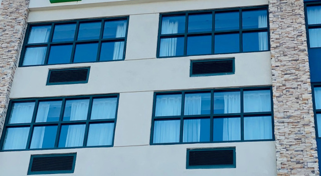Holiday Inn Express Gulfport Beach by IHG