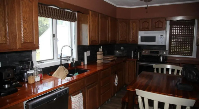 Коттедж с 3 комнатами Charming Home Near Ski Areas