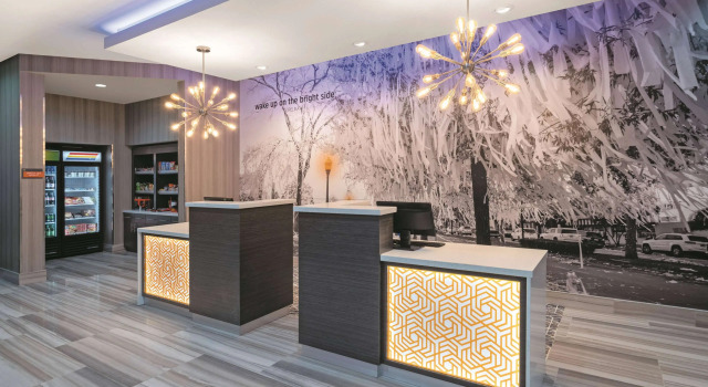 La Quinta Inn & Suites by Wyndham Opelika Auburn, Κράτηση Ξενοδοχείο Auburn Αλαμπάμα